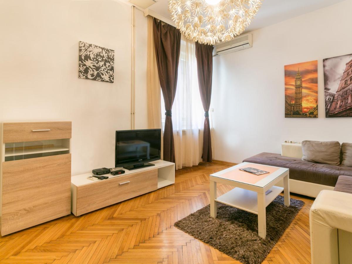 Apartment Marsal Belgrado Esterno foto